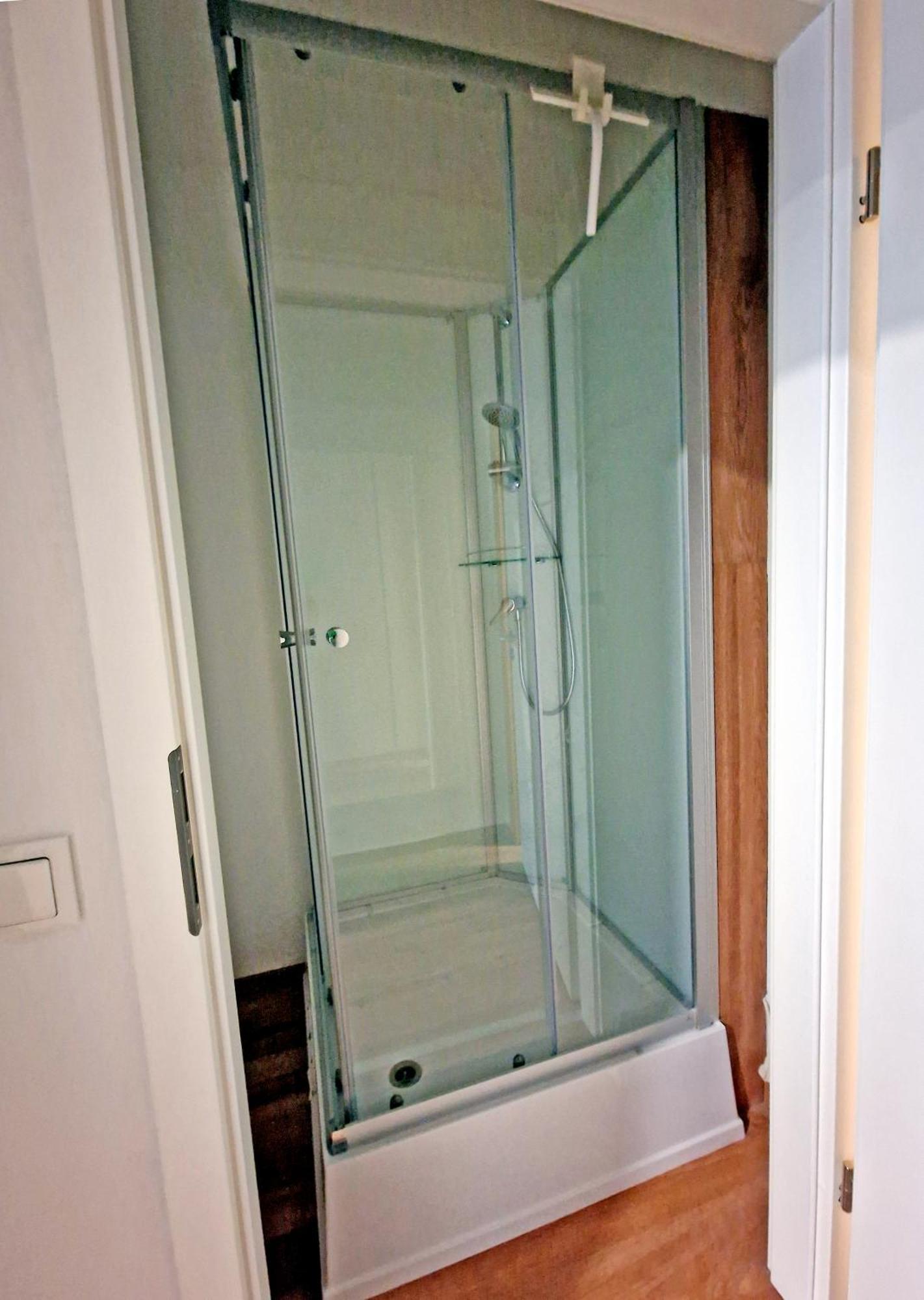 Apartment Karli Loft - Parkplatz - Wlan - Smarttv Leipzig